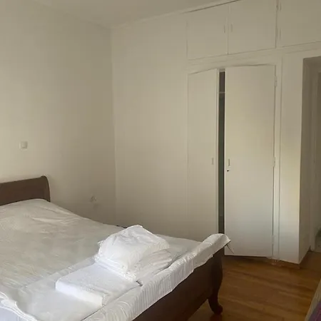 Zek Areos Apartment Athens