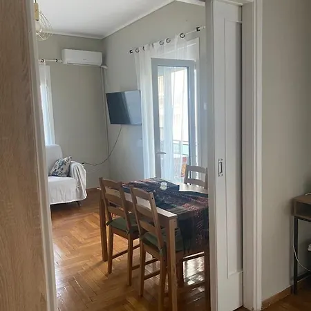Apartment Zek Areos